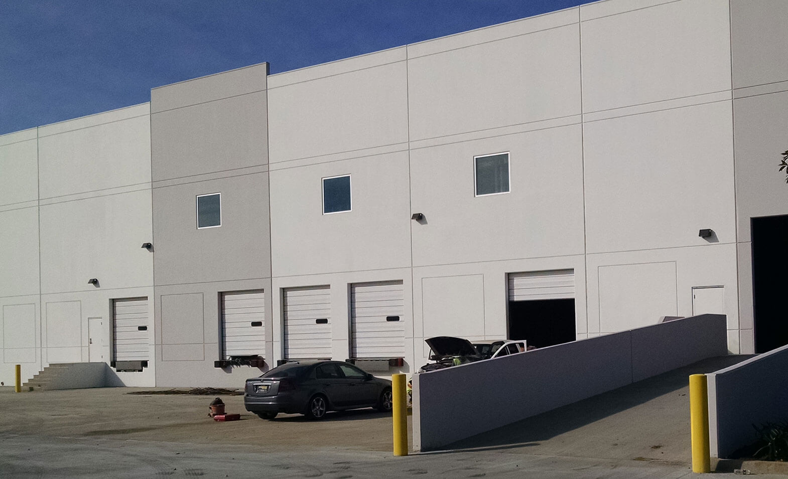 6025 Bandini Boulevard, Bell